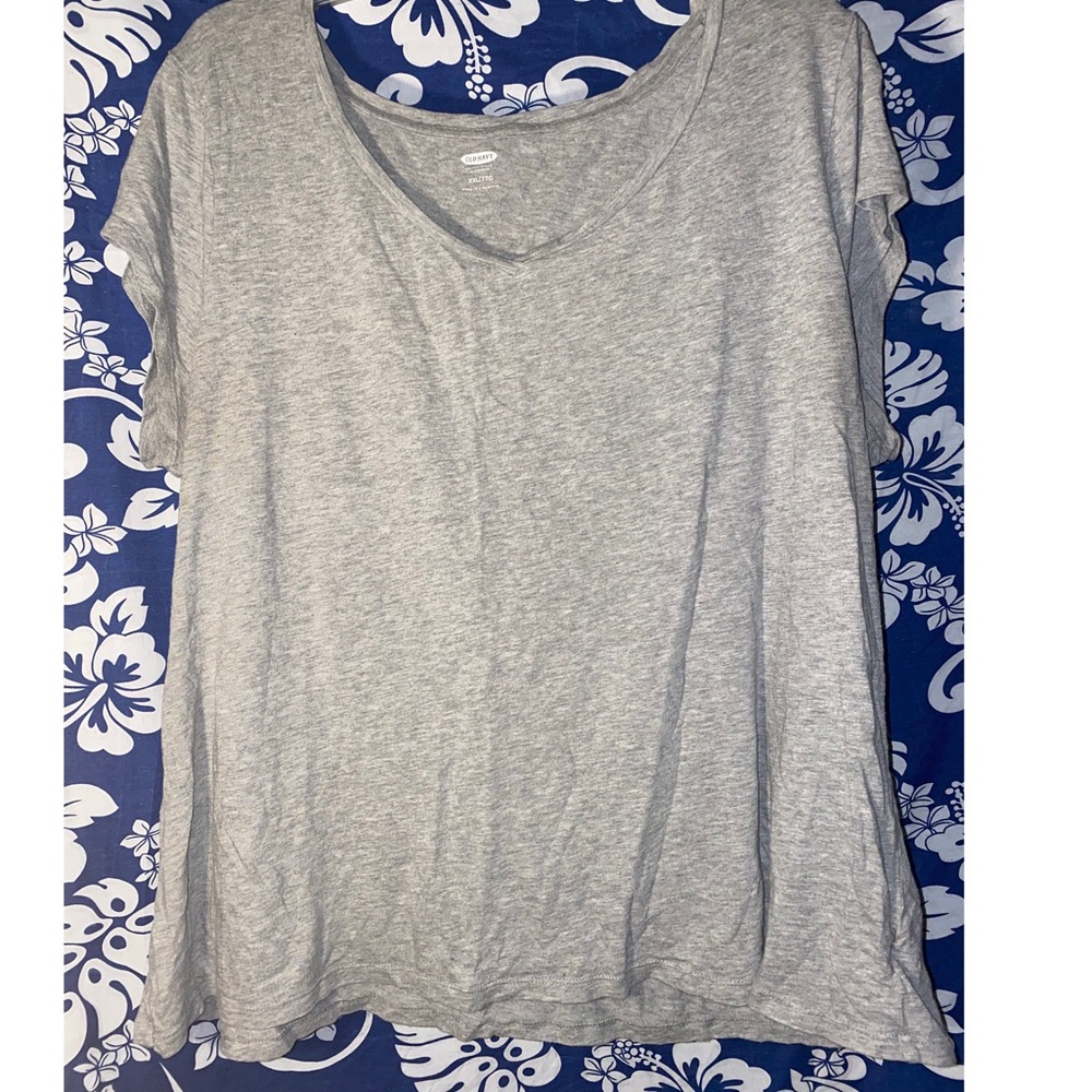 Old Navy T-Shirt
